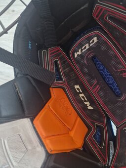 Prilba na hokej CCM veľ. S - 5