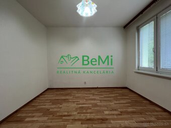 Predaj 3 izbový byt, ZNÍŽENÁ CENA - Nová Baňa (042-113-MIJK) - 5
