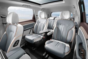 DONGFENG U-Tour FR 145 kW 7 miest DCT - 5