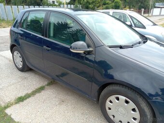 Volkswagen Golf V - 5