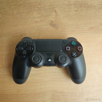 Sony PlayStation 4 2 TB - 5
