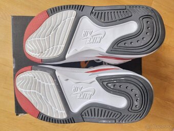 Tenisky JORDAN MAX AURA 5 = veľ.36,5 - 5