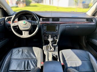 ŠKODA Superb 3.6 FSI V6 4x4 DSG – 191 kW - 5
