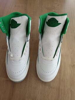 Nové pánske tenisky Nike Air Jordan 2 Retro Lucky Green - 5