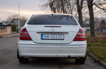 Mercedes-Benz E 320 Benzín 4x4 - 5