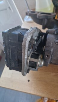 Predám turbo, 05L 253 019 F V100 - 5