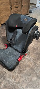 Predám autosedačku ROMER BRITAX s isofix - 5