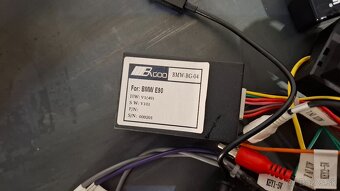 Autorádio BMW e90 XTRONS PD9790BL - 5