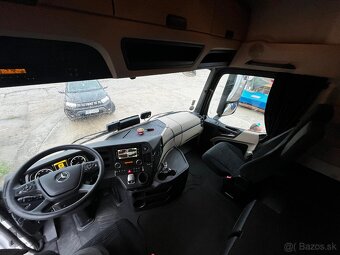 Mercedes Actros 1851 lovdeck - 5