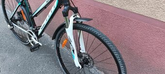 Predám crosový bicykel CTM Bora 2.0,kolesá:28" - 5