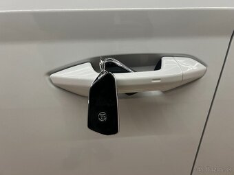 Škoda Octavia Combi 2.0 TDI SCR Style DSG - 5