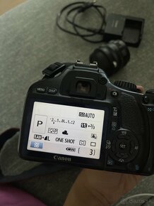 Canon EOS 550D + 2 objektívy, taška a príslušenstvo - 5