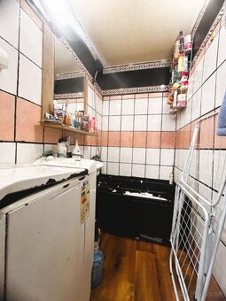 Slnečná veľká garsónka, ul. Perecká - sídlisko R3, Levice - 5