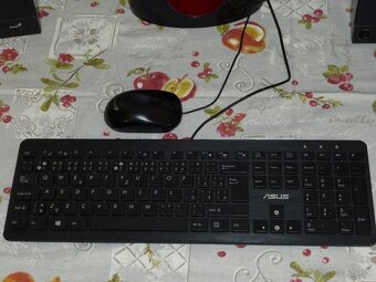 Predám počítač Lenovo s Windows 10 - 5