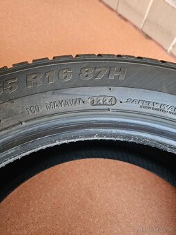 Zimné pneumatiky Kumho WinterCraft WP52 195/55 R16 87H - 5