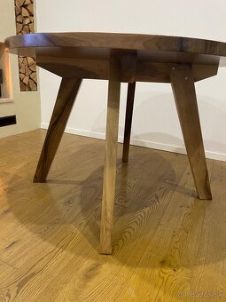 Masívny orechovy stôl - 5