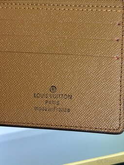Peňaženka Lv - 5