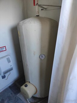 Sanitarny kontajner 20' c. 414 - 5