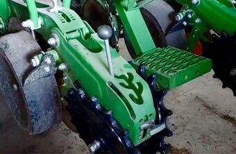 Horsch Väderstad KINZE John Deere a ďalšie - 5