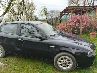 Alfa Romeo 147 1.6 Benzín - 5