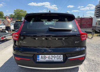 Volvo XC40 B4 Momentum Pro AWD A/T🔥 - 5