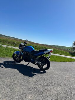 Kawasaki zr750 - 5