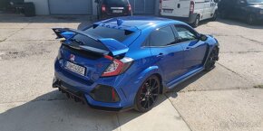 Predeam krasnu Hondu Civici type - R rv.2018 - 5