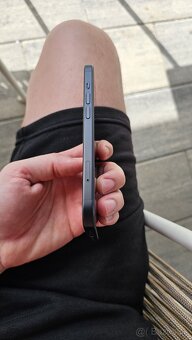 iPhone 15 128GB Black - 5
