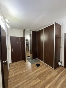 2-iz. byt Stred, kompl. rekonštrukcia, 62 m2. - 5
