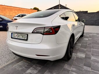 Tesla Model 3 Standard Range - 5