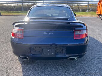 Porsche 911 997 Carrera - 5