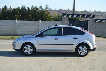 Ford Focus 1.6 16V naj.iba 180tis km Top stav. - 5