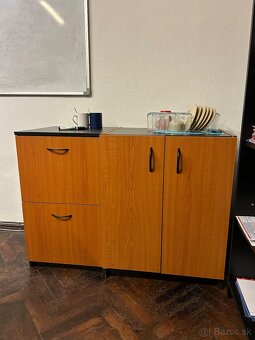 Kancelársky nábytok - 5