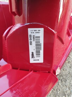 Predam rozne zadne svetla - 5