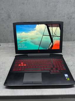 HP omen 17 - 5