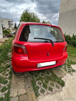Toyota Yaris 1.0 Linea - 5
