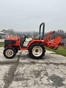 japonský malotraktor KUBOTA GB15 s rotavátorom - 5