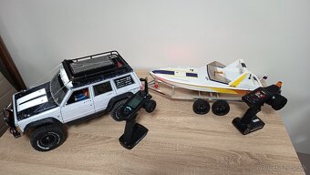 Axial scx10 ll jeep grandcherokee - 5