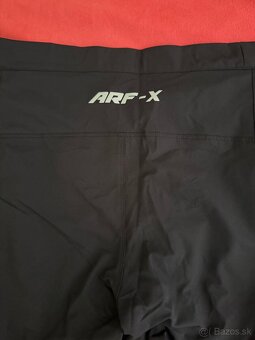 Športové nohavice - 5