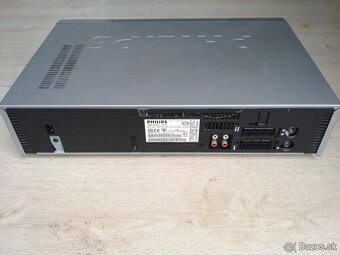 Videorekorder 6-hlavovy Philips VR805 HIFI STEREO - 5