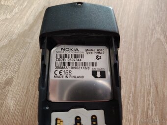 Nokia 8310 - 5