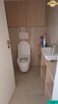 PREDAJ – Luxusný 3-izbový apartmán Metropolis pri Skyparku, - 5