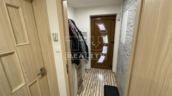 Rodinný dom na predaj - Malý Čepčín - 5