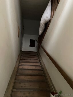 CENA ZNÍŽENÁ O 10%, PREDÁM DOM, CENTRUM BB - 5