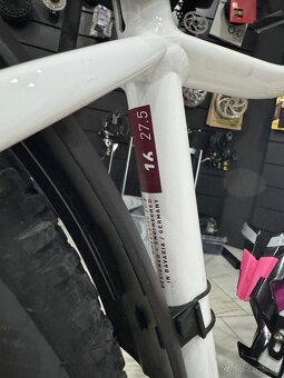 Cube Access W - 27,5" - 5