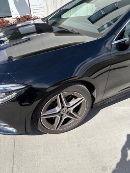 Mercedes Benz CLA - 5