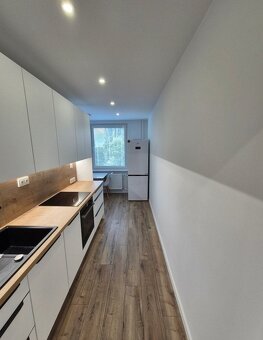 Na prenájom priestranný 2-izbový byt, Bratislava – Ružinov - 5