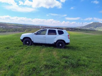 Predám Dacia Duster 1.5 DCI 80kw 4x4 6/2016 - 5