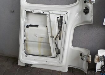 Zadné dvere krídlové  VW T5 - 5