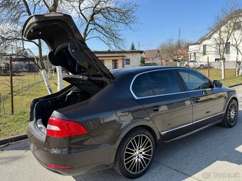 Škoda Superb 2.0 TDI CR 4x4 125kW Ambition DSG - 5